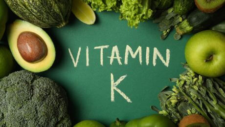 Vitamina k en frutas y verduras verdes